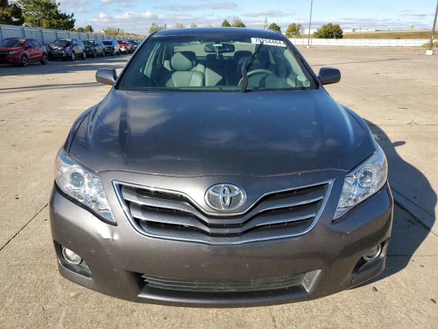 Photo 4 VIN: 4T4BF3EK6BR158939 - TOYOTA CAMRY BASE 