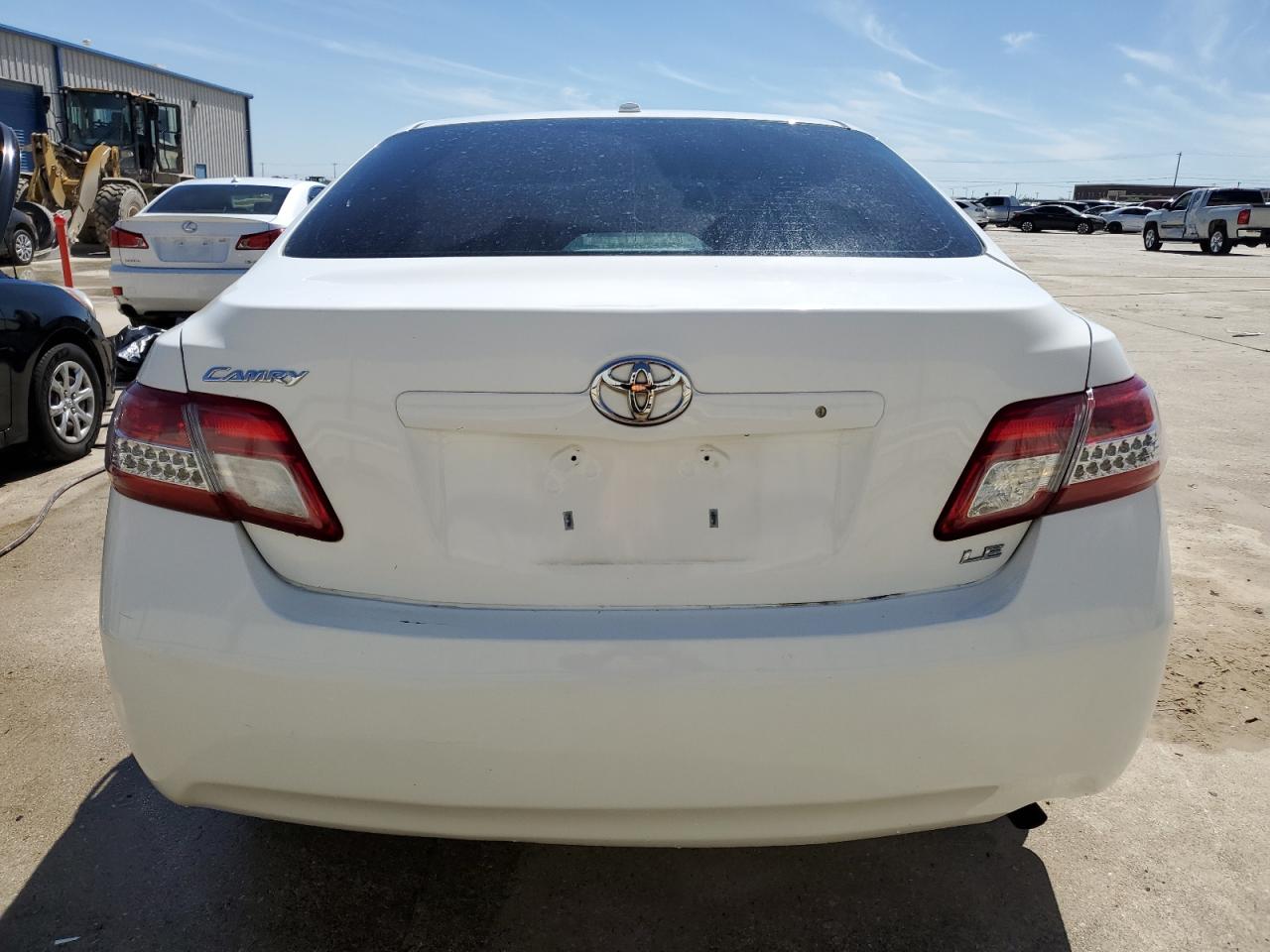 Photo 5 VIN: 4T4BF3EK6BR184585 - TOYOTA CAMRY 