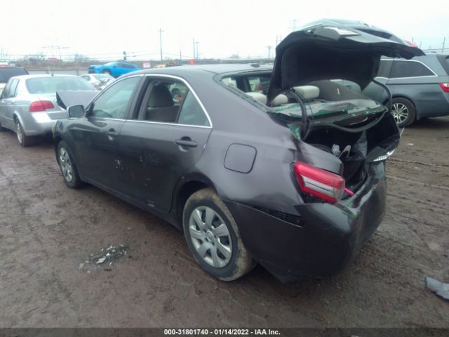 Photo 2 VIN: 4T4BF3EK6BR187034 - TOYOTA CAMRY 