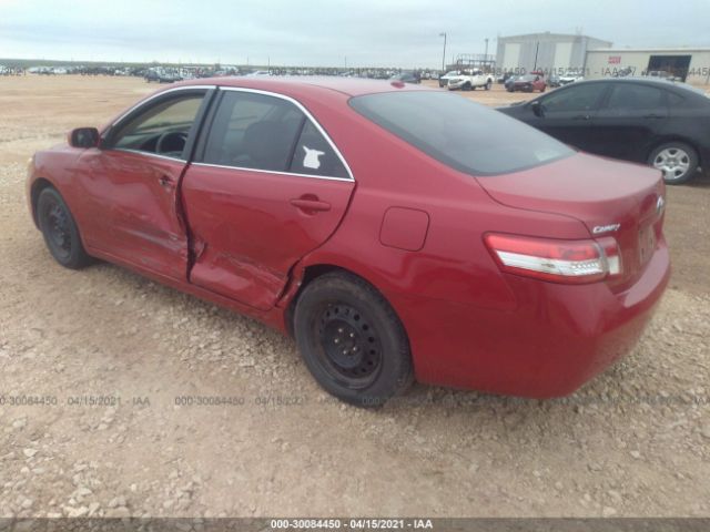 Photo 2 VIN: 4T4BF3EK6BR187227 - TOYOTA CAMRY 