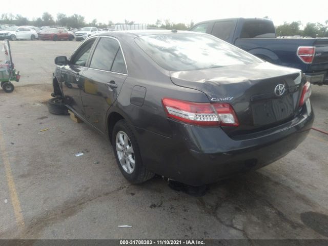 Photo 2 VIN: 4T4BF3EK6BR192377 - TOYOTA CAMRY 