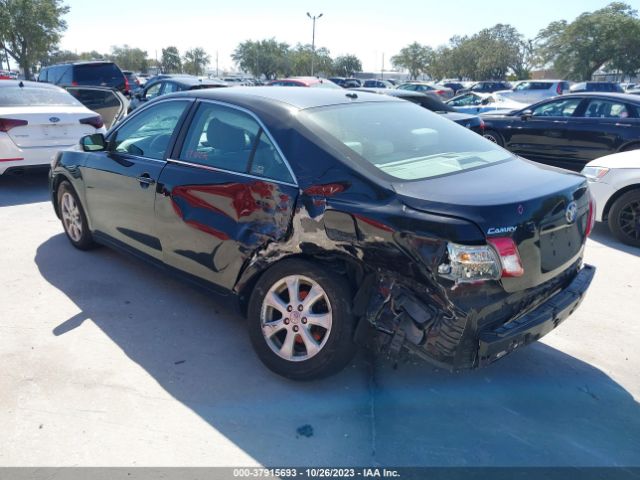 Photo 2 VIN: 4T4BF3EK6BR198132 - TOYOTA CAMRY 