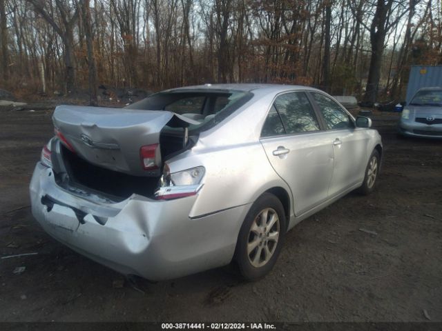 Photo 5 VIN: 4T4BF3EK6BR205452 - TOYOTA CAMRY 