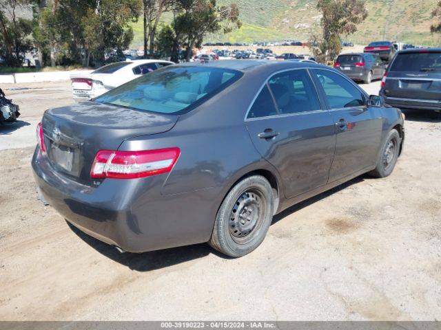 Photo 3 VIN: 4T4BF3EK6BR209713 - TOYOTA CAMRY 