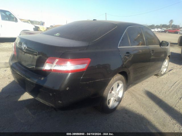 Photo 3 VIN: 4T4BF3EK6BR217911 - TOYOTA CAMRY 