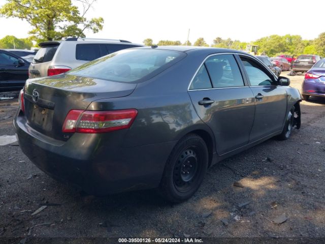 Photo 3 VIN: 4T4BF3EK7AR003492 - TOYOTA CAMRY 