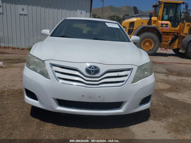 Photo 5 VIN: 4T4BF3EK7AR020230 - TOYOTA CAMRY 