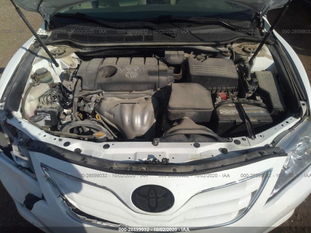 Photo 9 VIN: 4T4BF3EK7AR022849 - TOYOTA CAMRY 