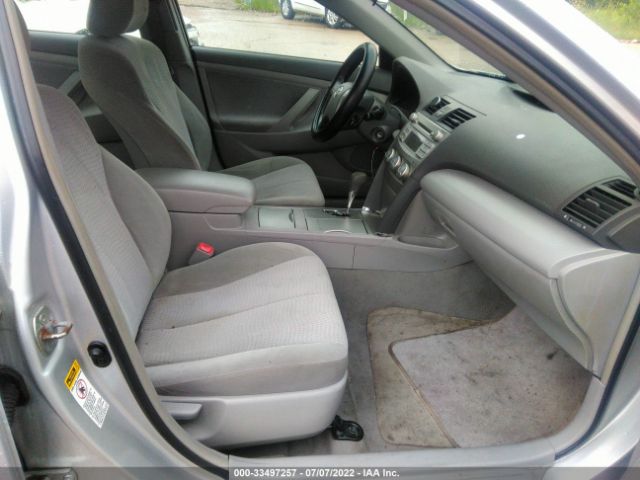 Photo 4 VIN: 4T4BF3EK7AR025668 - TOYOTA CAMRY 