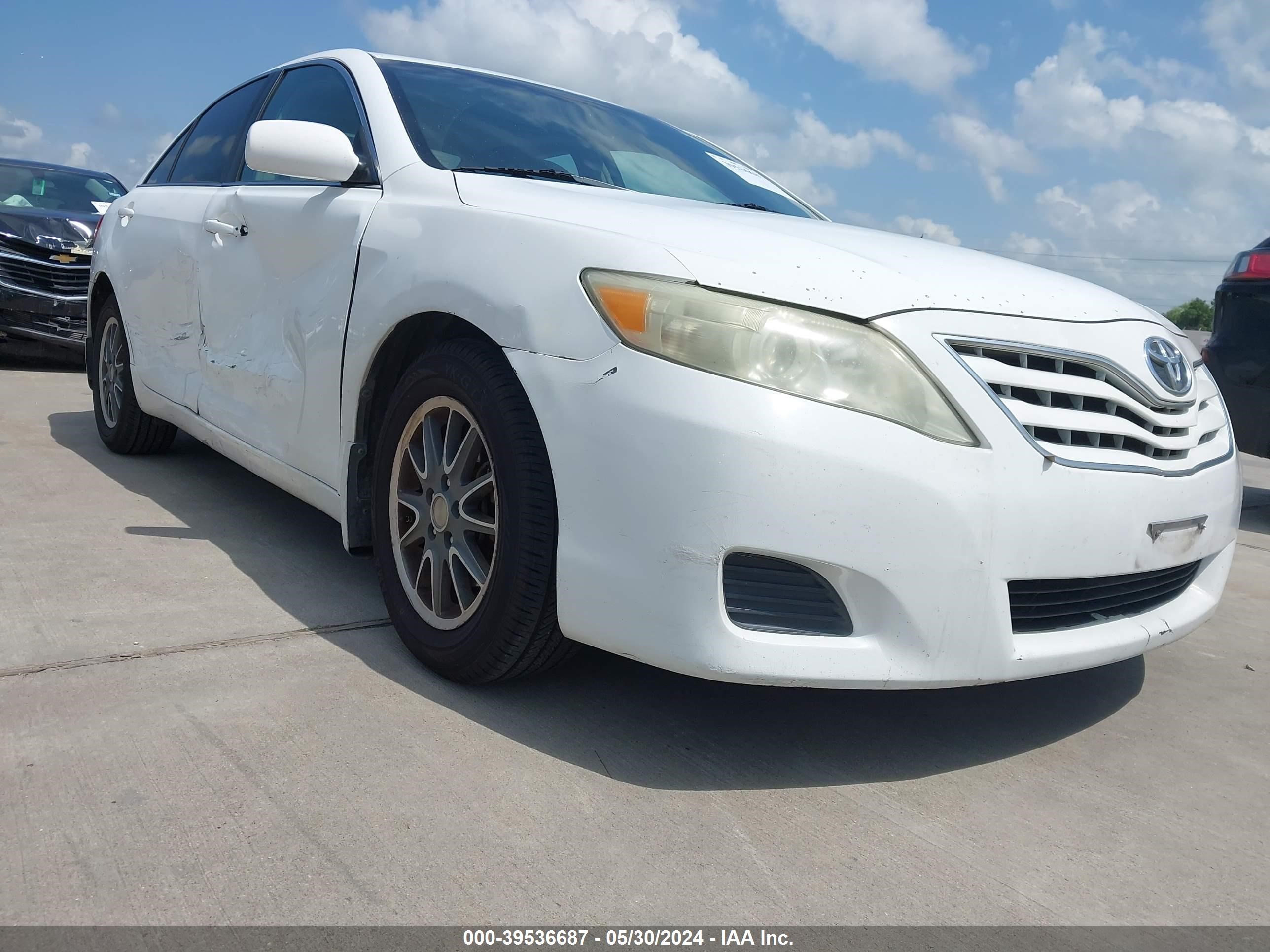 Photo 0 VIN: 4T4BF3EK7AR039490 - TOYOTA CAMRY 