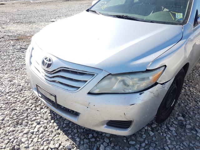 Photo 8 VIN: 4T4BF3EK7AR040395 - TOYOTA CAMRY BASE 