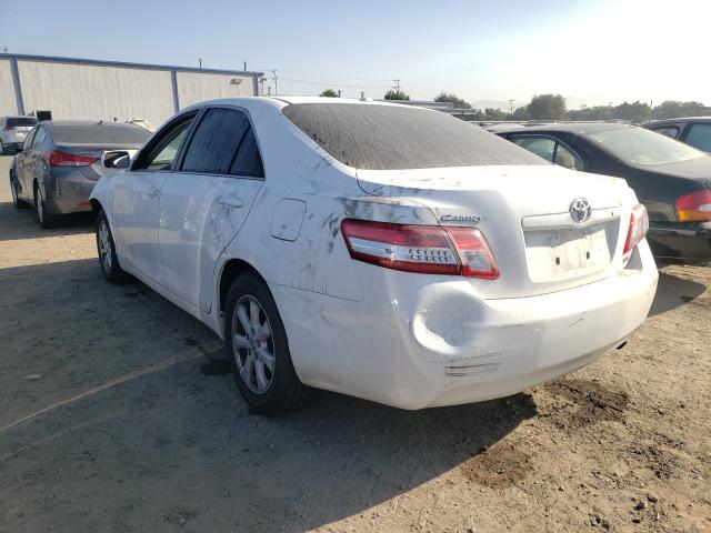 Photo 2 VIN: 4T4BF3EK7AR041157 - TOYOTA CAMRY BASE 