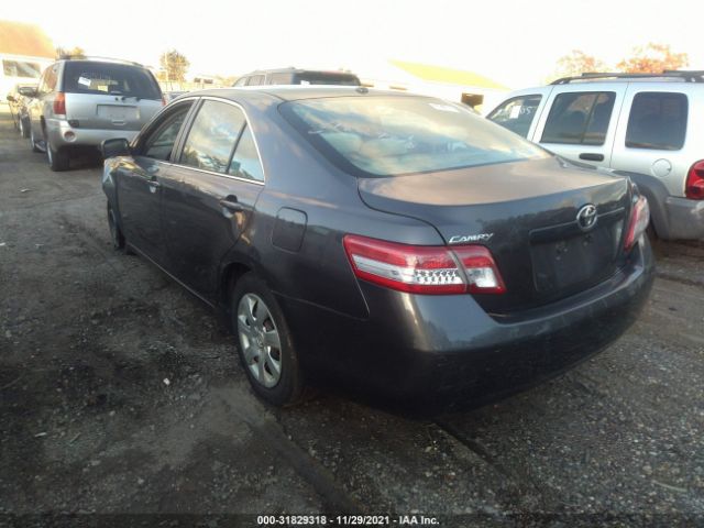 Photo 2 VIN: 4T4BF3EK7AR064373 - TOYOTA CAMRY 