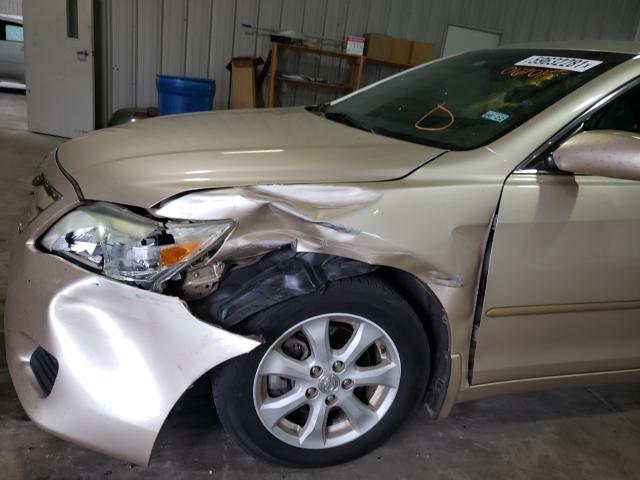 Photo 8 VIN: 4T4BF3EK7AR067015 - TOYOTA CAMRY BASE 