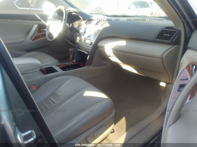 Photo 4 VIN: 4T4BF3EK7AR079973 - TOYOTA CAMRY 