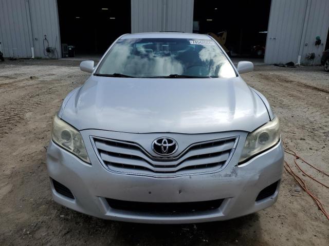 Photo 4 VIN: 4T4BF3EK7BR102833 - TOYOTA CAMRY BASE 