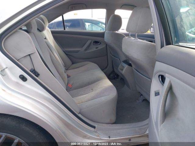 Photo 7 VIN: 4T4BF3EK7BR107076 - TOYOTA CAMRY 