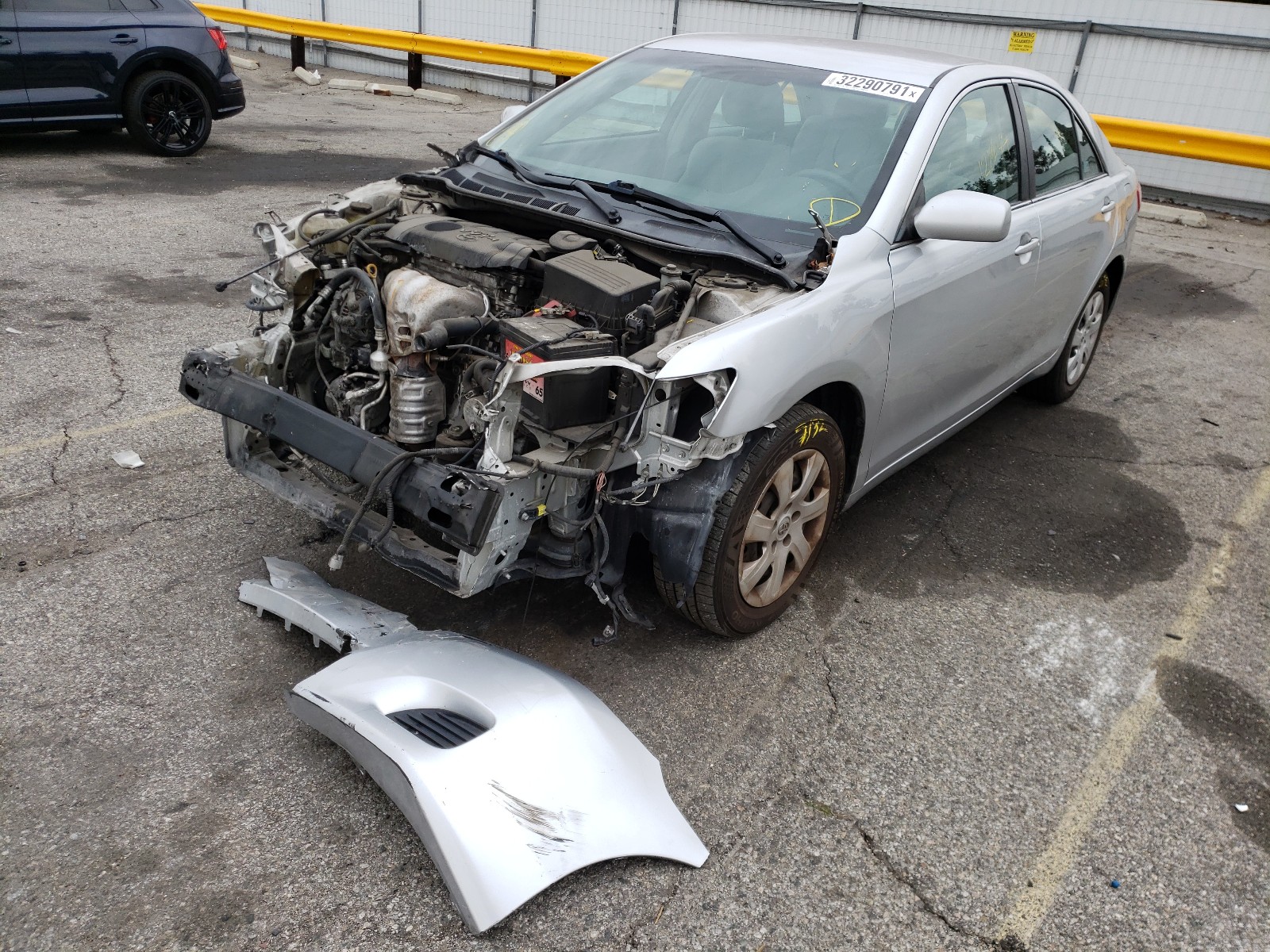 Photo 1 VIN: 4T4BF3EK7BR109037 - TOYOTA CAMRY BASE 