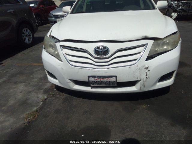 Photo 5 VIN: 4T4BF3EK7BR110205 - TOYOTA CAMRY 