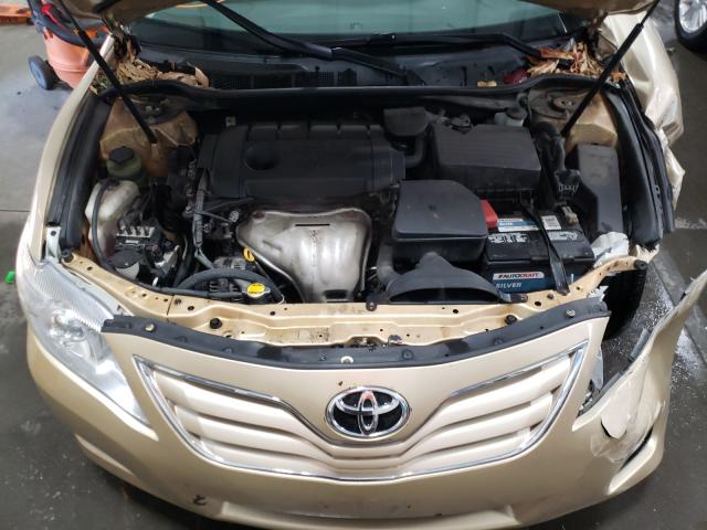 Photo 6 VIN: 4T4BF3EK7BR130597 - TOYOTA CAMRY BASE 