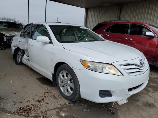 Photo 3 VIN: 4T4BF3EK7BR142040 - TOYOTA CAMRY BASE 