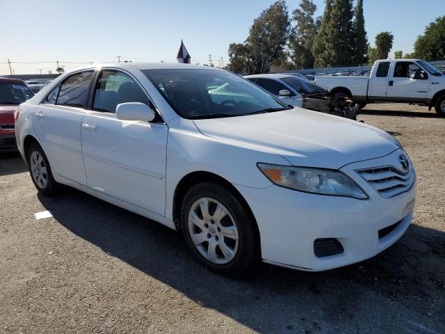 Photo 3 VIN: 4T4BF3EK7BR158531 - TOYOTA CAMRY 