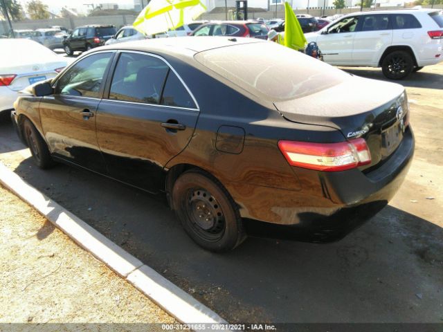 Photo 2 VIN: 4T4BF3EK7BR176642 - TOYOTA CAMRY 