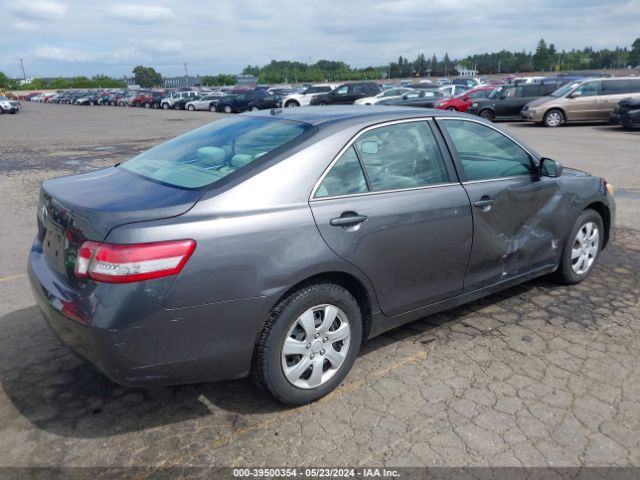 Photo 3 VIN: 4T4BF3EK7BR217142 - TOYOTA CAMRY 