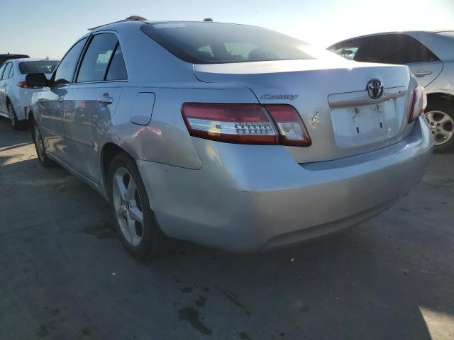 Photo 2 VIN: 4T4BF3EK8AR011651 - TOYOTA CAMRY BASE 