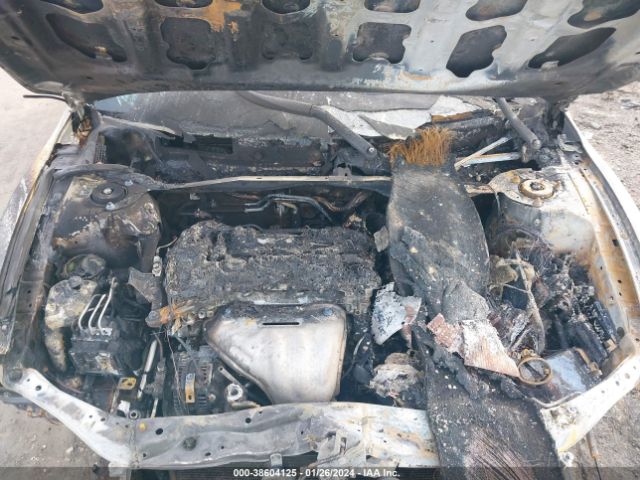 Photo 9 VIN: 4T4BF3EK8AR025369 - TOYOTA CAMRY 