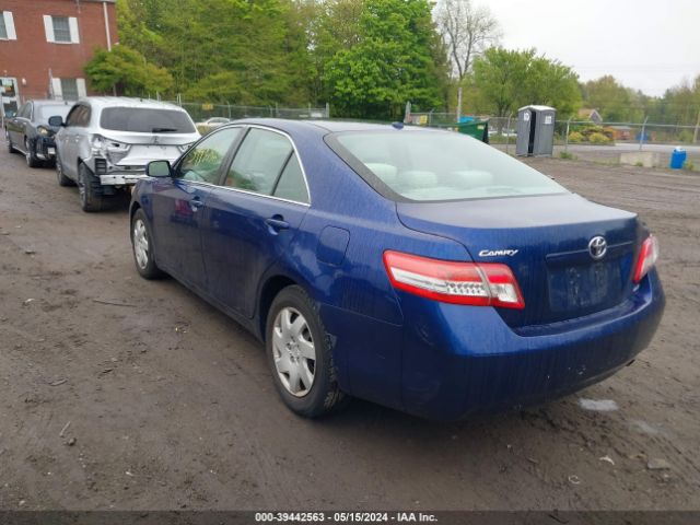 Photo 2 VIN: 4T4BF3EK8AR027414 - TOYOTA CAMRY 