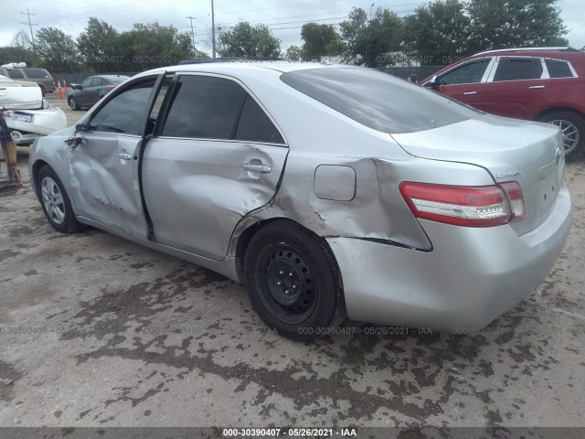 Photo 2 VIN: 4T4BF3EK8AR027848 - TOYOTA CAMRY 