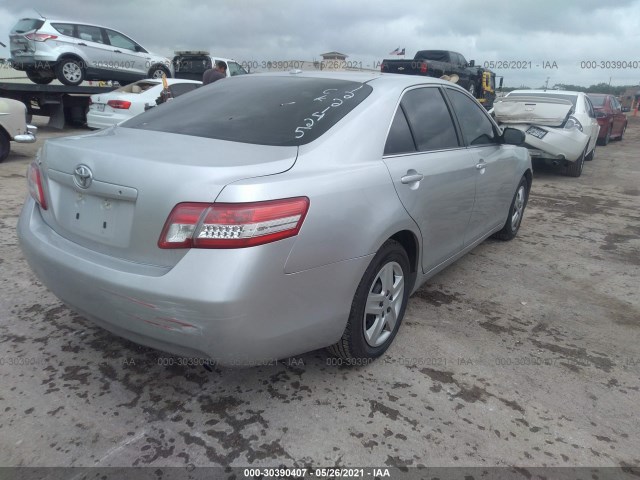 Photo 3 VIN: 4T4BF3EK8AR027848 - TOYOTA CAMRY 