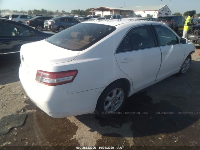 Photo 3 VIN: 4T4BF3EK8AR032077 - TOYOTA CAMRY 