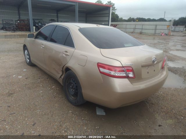 Photo 2 VIN: 4T4BF3EK8AR057402 - TOYOTA CAMRY 