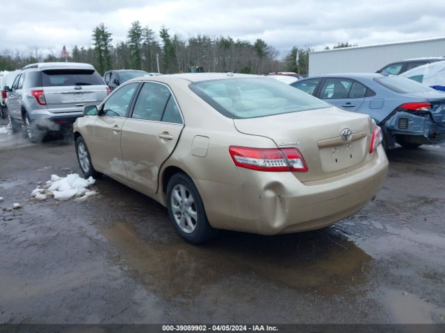 Photo 2 VIN: 4T4BF3EK8AR060493 - TOYOTA CAMRY 