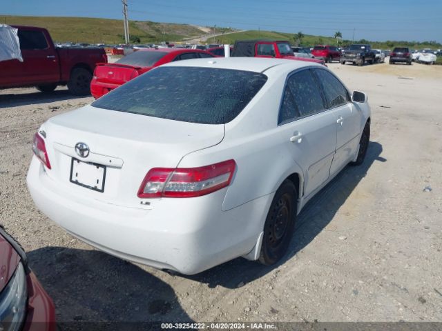 Photo 3 VIN: 4T4BF3EK8AR063071 - TOYOTA CAMRY 