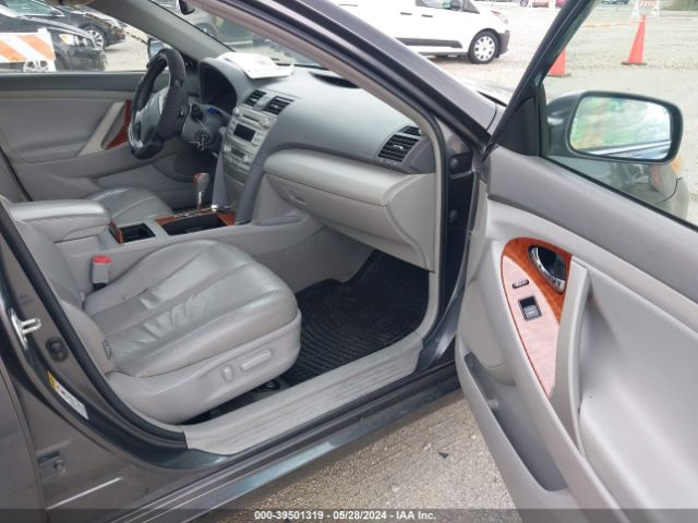 Photo 4 VIN: 4T4BF3EK8BR110522 - TOYOTA CAMRY 