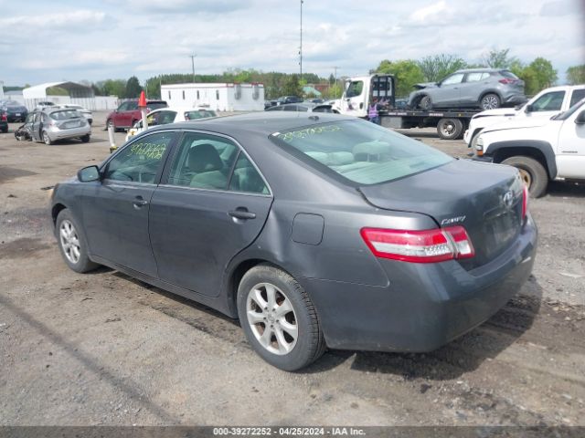 Photo 2 VIN: 4T4BF3EK8BR126199 - TOYOTA CAMRY 