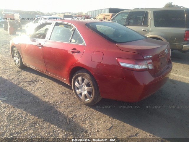 Photo 2 VIN: 4T4BF3EK8BR132262 - TOYOTA CAMRY 