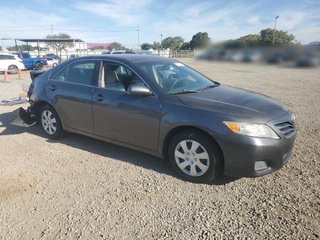 Photo 3 VIN: 4T4BF3EK8BR142502 - TOYOTA CAMRY BASE 