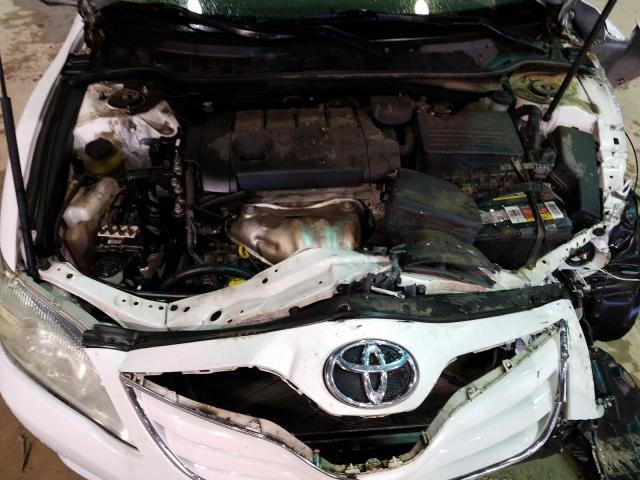 Photo 6 VIN: 4T4BF3EK8BR148882 - TOYOTA CAMRY BASE 