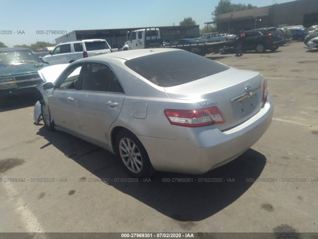 Photo 2 VIN: 4T4BF3EK8BR154455 - TOYOTA CAMRY 