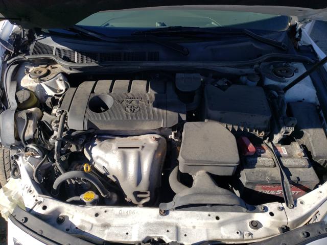 Photo 6 VIN: 4T4BF3EK8BR163429 - TOYOTA CAMRY BASE 