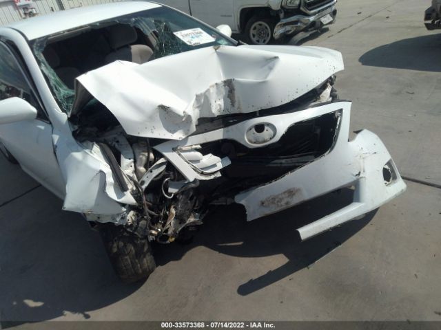 Photo 5 VIN: 4T4BF3EK8BR167402 - TOYOTA CAMRY 