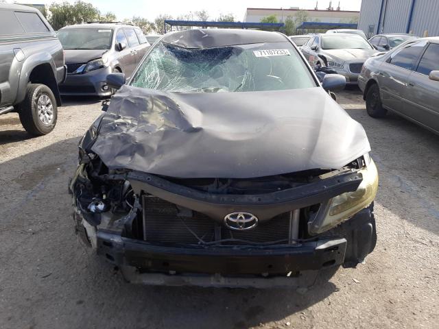 Photo 4 VIN: 4T4BF3EK8BR177749 - TOYOTA CAMRY 