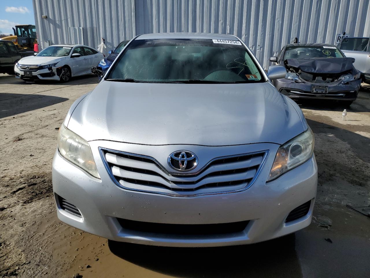 Photo 4 VIN: 4T4BF3EK8BR178903 - TOYOTA CAMRY 