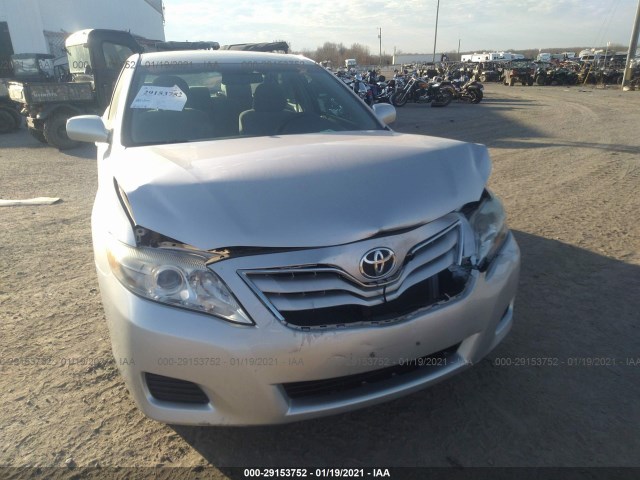 Photo 5 VIN: 4T4BF3EK8BR183535 - TOYOTA CAMRY 