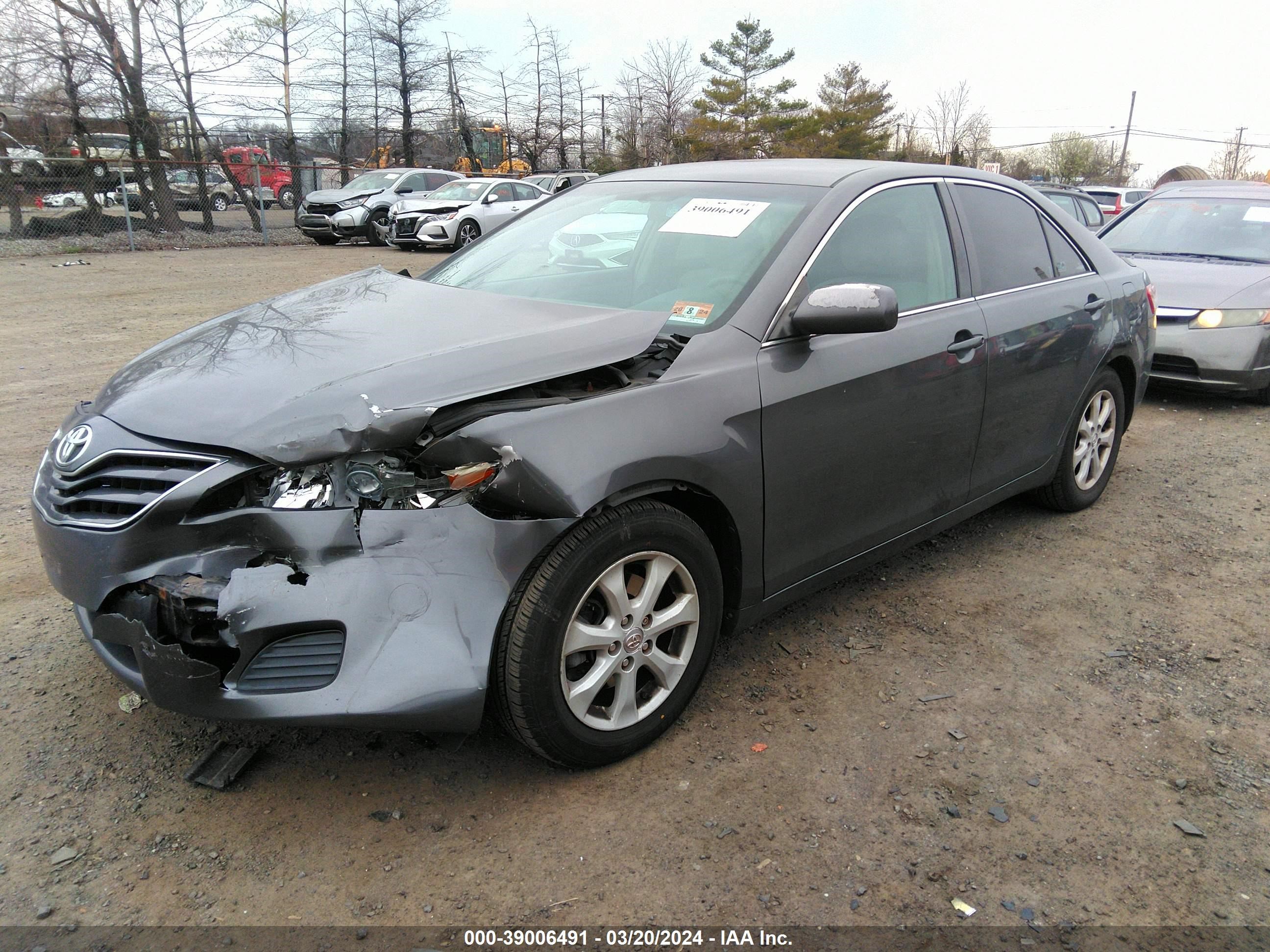 Photo 1 VIN: 4T4BF3EK8BR199122 - TOYOTA CAMRY 