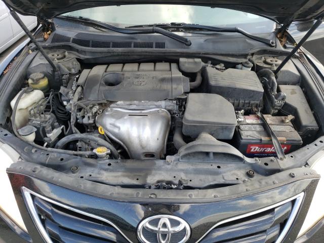 Photo 6 VIN: 4T4BF3EK8BR205095 - TOYOTA CAMRY BASE 